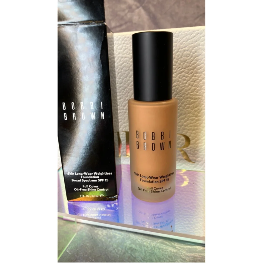 Bobbi Brown Foundation Full Size - Golden